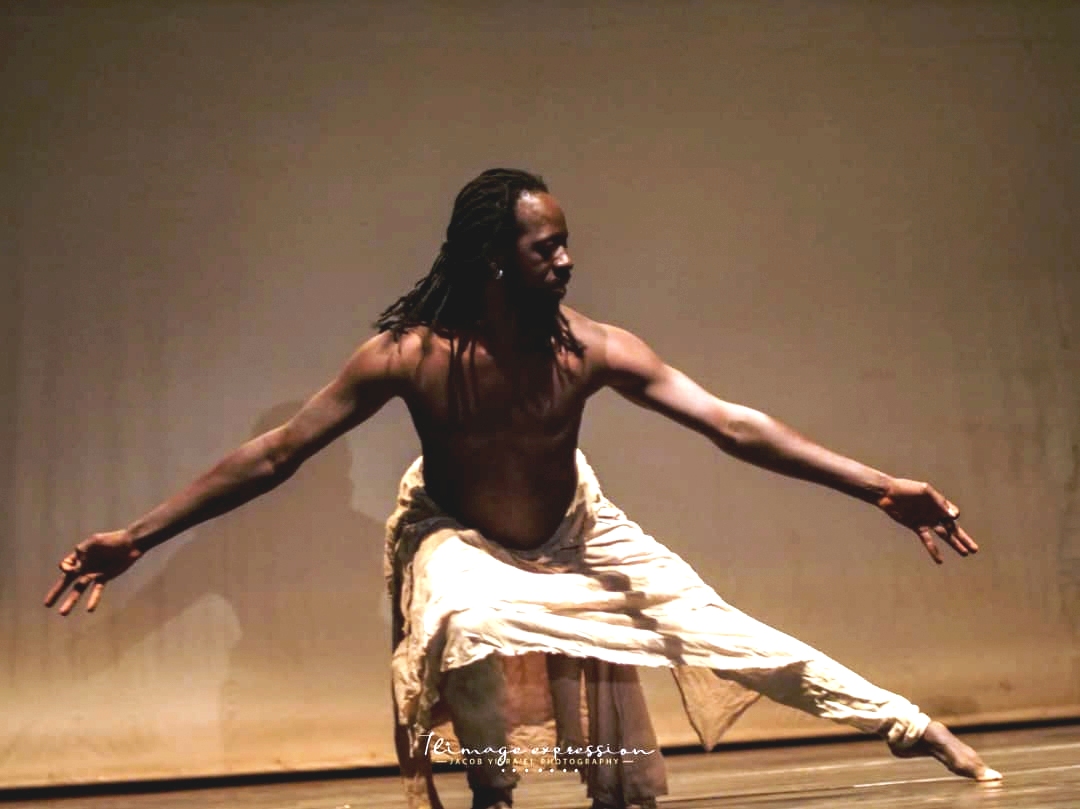 le danseur chorégraphe Aguibou Bougobali Sanou