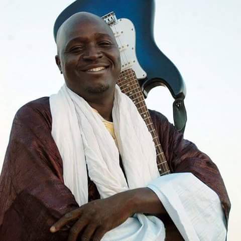 Le musicien chanteur Ali Atchibili